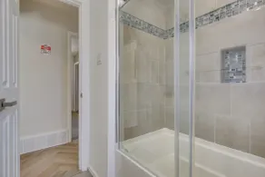 Denver Vacation Home w/ Home Theater! - Bathroom