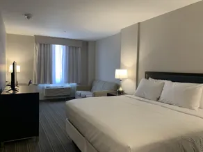 Wingate by Wyndham JFK Airport/Far Rockaway - Rom