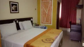Nioja Hotel - Zimmer