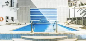 Parador de Mérida - Piscine