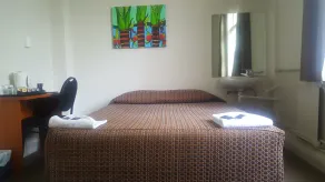 Kiwi International Hotel - Chambre