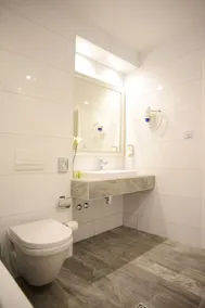 Hotel Ideja - Bathroom