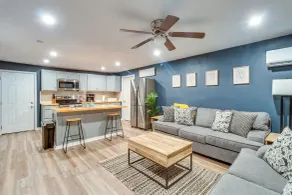 7 Mi to Lake Tangipahoa: Mccomb Home w/ Deck! - Interiør