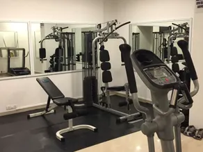 Hi 5 Hotel & Experience - Gym