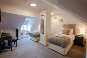 Woodfalls Inn - Room