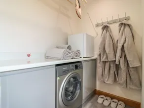 Garden Studio - Interior