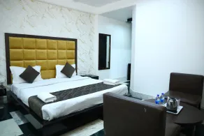 Hotel Good Palace Karol Bagh - Chambre