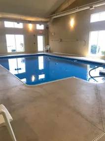 Randolph Inn and Suites - Pool