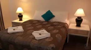 Millicent Motel - Room