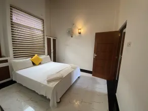The Kingslayer Resort - Zimmer