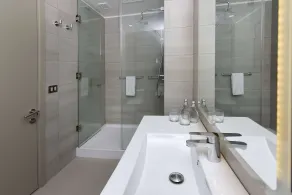 Best Western Ferrat - Bathroom