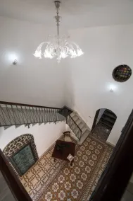 Palazzo Caracciolo del Sole - Inngangsparti