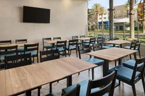 Hyatt House at Anaheim Resort/Convention Center - Restaurant