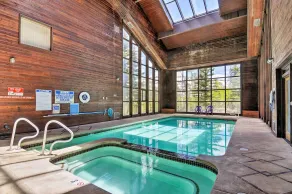 Rustic Ski-Out Brian Head Condo w/ Comm. Pool - Interiör