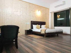 Pineland Resorts & Chalets Kasauli - Chambre