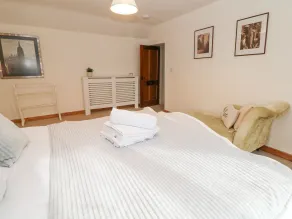 Croft Cottage - Room