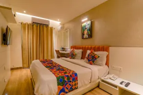 FabHotel Geetraj Palace - Zimmer