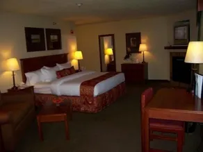 Borger Ambassador Inn - Room