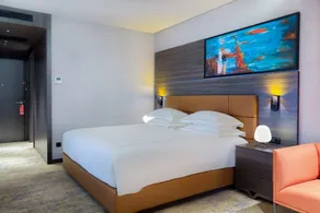 Emerald Hotel - Room