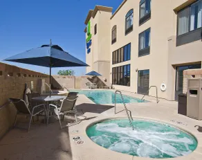 Holiday Inn Express & Suites Oro Valley-Tucson North by IHG - Piscine