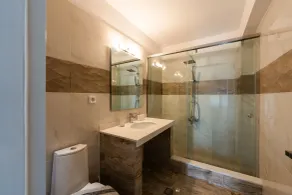 Sweet Home Luxury Apartments - Bathroom