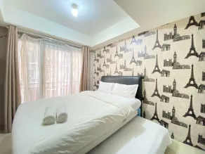 Homey Studio Furnished At Grand Asia Afrika Apartment - Værelse