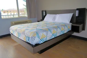 Motel 6-Spring Hill, FL - Weeki Wachee - Chambre