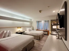 Ramada Limited by Wyndham, Bloomington I-55 & I-74 IL - Zimmer