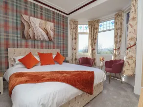 Kingfisher House - Room