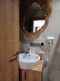 Çardak Alti Otel - Habitación