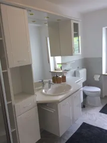 Ferienwohnung Im Grünen - Badezimmer