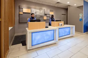 Holiday Inn Express Los Angeles LAX Airport by IHG - Réception