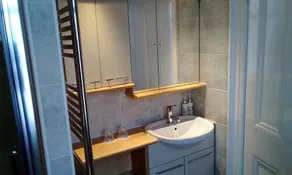 Tower Hotel - Badezimmer