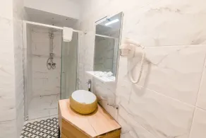 Labirint Boutique Hotel - Central Location - Bathroom