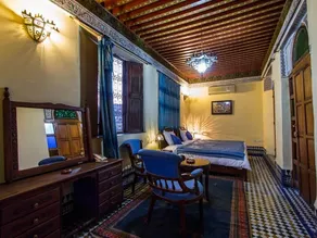 Riad Ibn Khaldoun - Rom