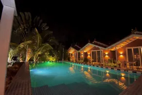 Golden Rice - Pool
