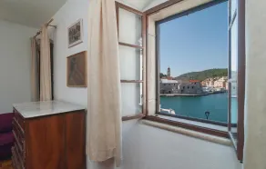 One-Bedroom Apartment In Pucisca - Exterior