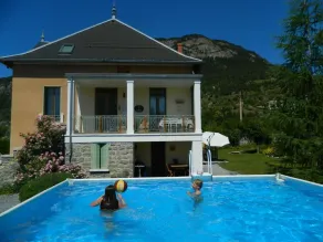La Mexicaine - Pool