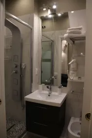 B&B Pescara Centro Luxury Suite - Bagno