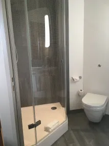 Hôtel ibis Niort Est Mendès France - Salle de bain
