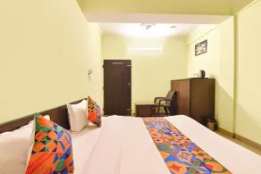 FabHotel Raghukul - Nr Chokhi Dhani - Chambre