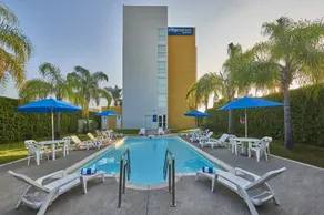 City Express by Marriott Mazatlan - Piscine