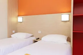 B&B HOTEL Lyon Aéroport Saint-Quentin-Fallavier - Room