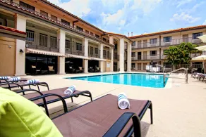 Quality Inn & Suites By the Parks - Pool