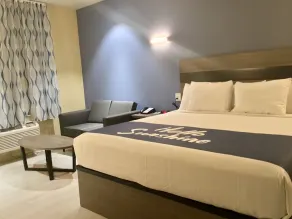 Days Inn by Wyndham Freeport - Chambre