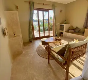 Zen Boutique Retreat & Resort - Room