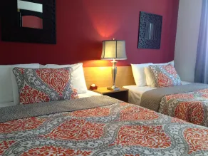 Touchstone Hotel - City Center - Chambre