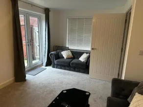 Charming 2-bedroom House Rental in Newport, UK - Oppholdsområde