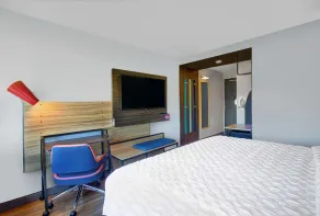 Tru by Hilton Stoughton - Quarto