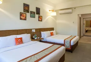 Max Hotels Jabalpur - Room